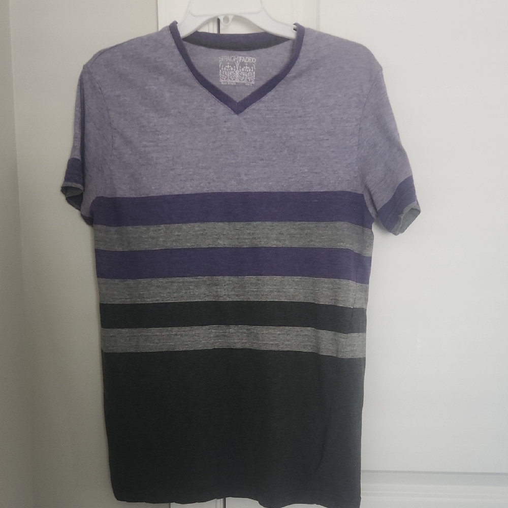 Straight Faded V-Neck T-Shirt